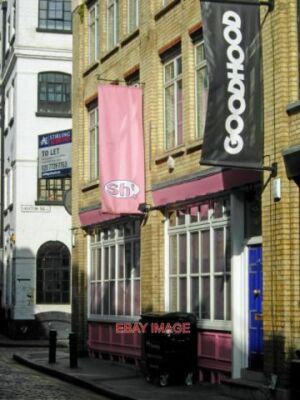 PHOTO  CORONET STREET HOXTON GIVING AN INDICATION OF HOW THESE FORMERLY RUN-DOWN
