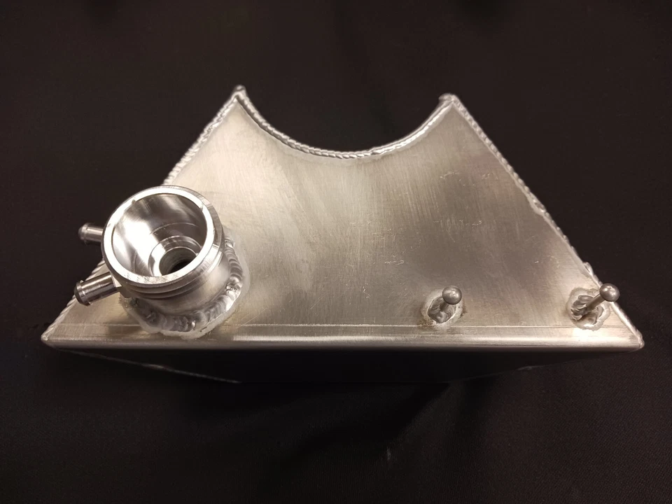 Алюминиевый расширительный бак для воды Ducati 748 Ducati 916 Ducati 996 998 СУПЕРБАЙК - Изображение 4 из 4