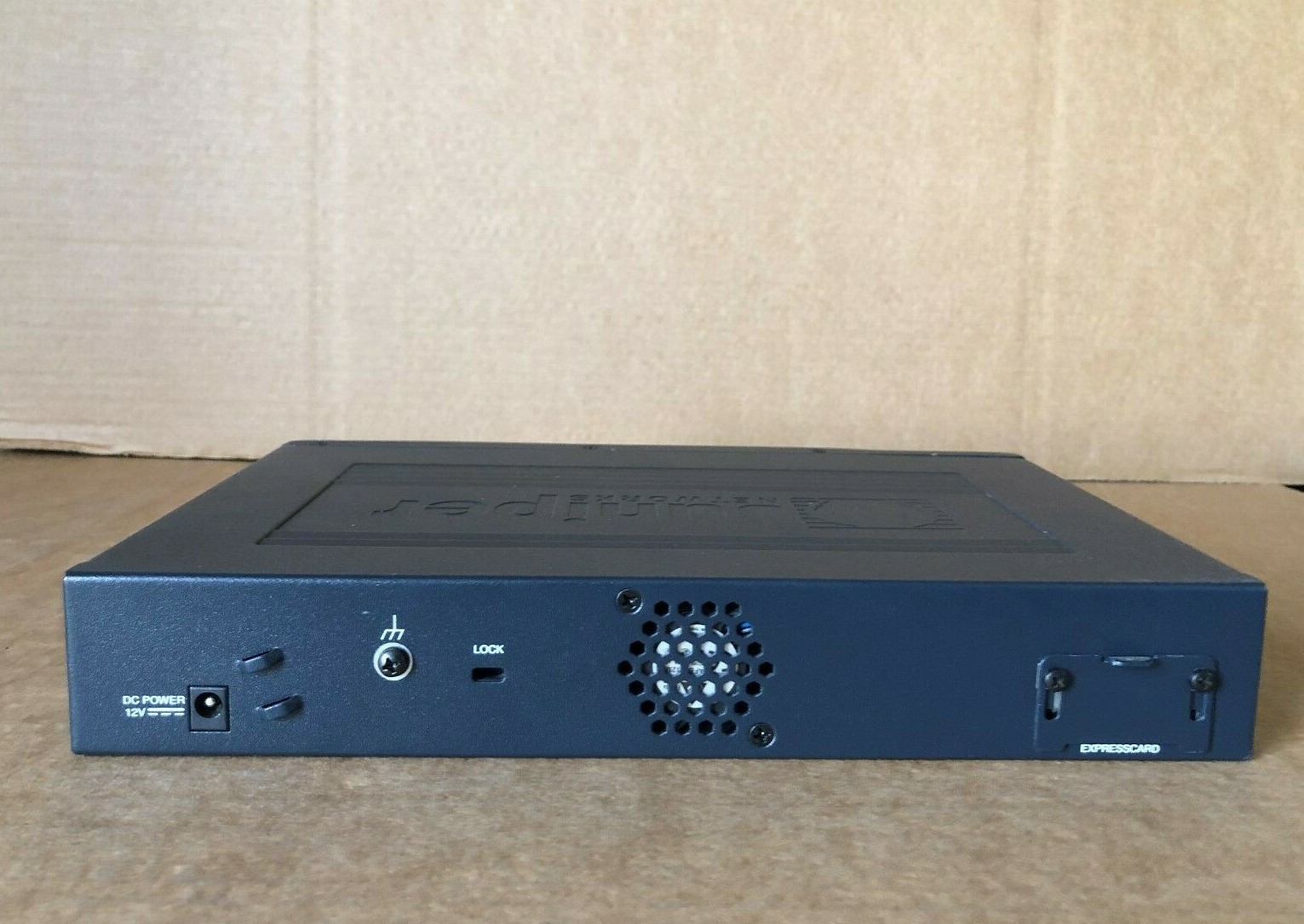 Picture 3 of 8
