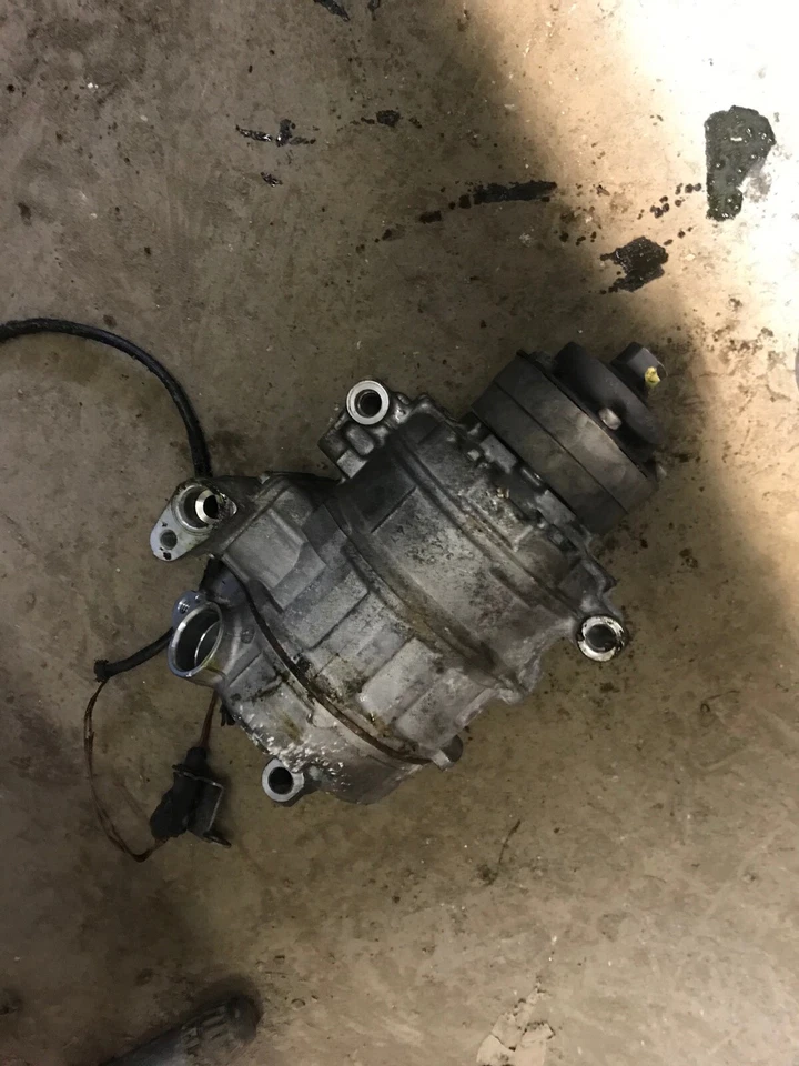 09 10 11 兰博基尼 Gallardo LP560 空调压缩机泵 4E0260805AS — 第 2/2 张图片