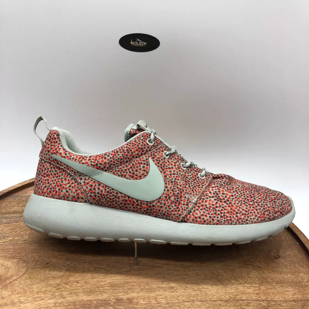Nike Roshe Run Cheetah Print Red Running Shoes Women Size 10 Athletic 599432 800