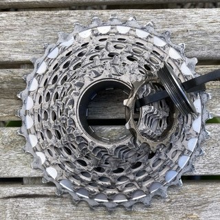 SRAM Red XG 1190 11 Speed 11 32 Cassette SRAM Red PC RED22 Waxed Chain