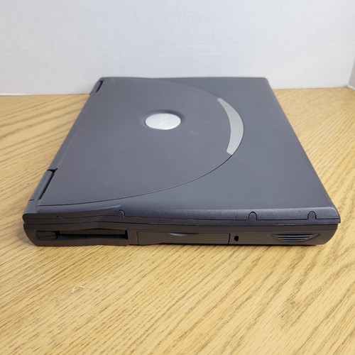 Vintage Dell Inspiron 4100 Intel Untested For Parts Or Repair - Picture 5 of 9