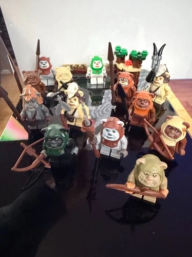 LEGO Star Wars Ewok Minifigure Lot