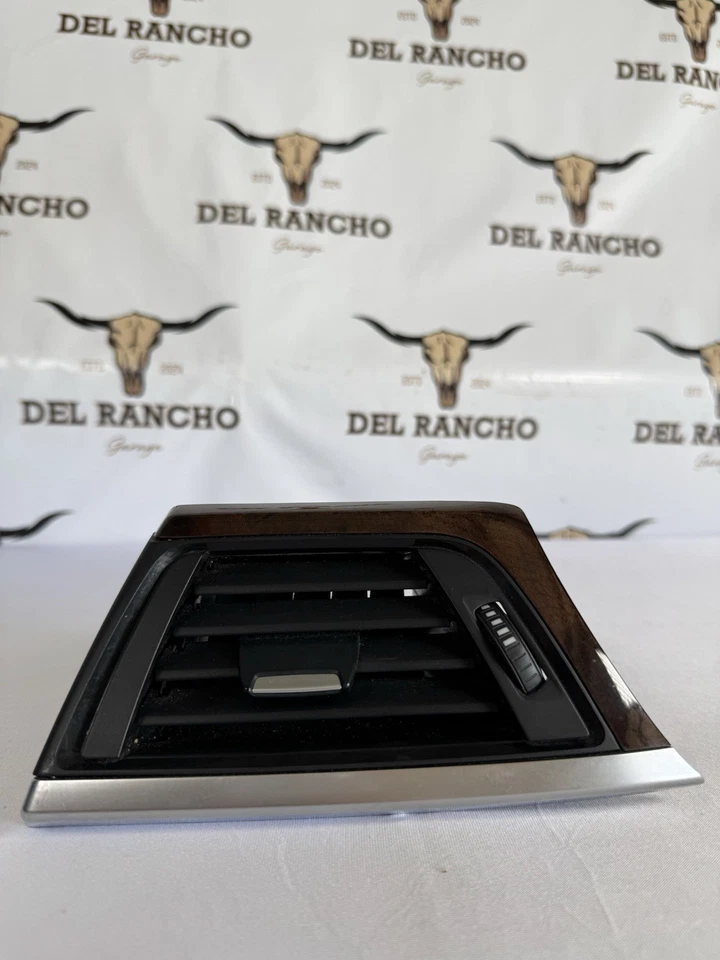 BMW 328-d 2012-2016 molduras de ambos lados molduras y ventilaciones de aire OEM usado  Foto 3 de 4