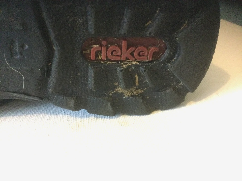 PAIR OF LADIES SIZE 5 (uk)  RIEKER ANKLE BOOTS - used - Image 4 of 4