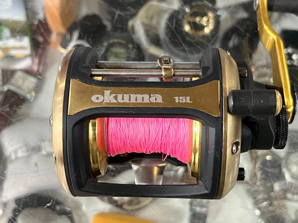 CARRETE DE PESCA SUPERIOR OKUMA SOLTERRA 15L Foto 2 de 4
