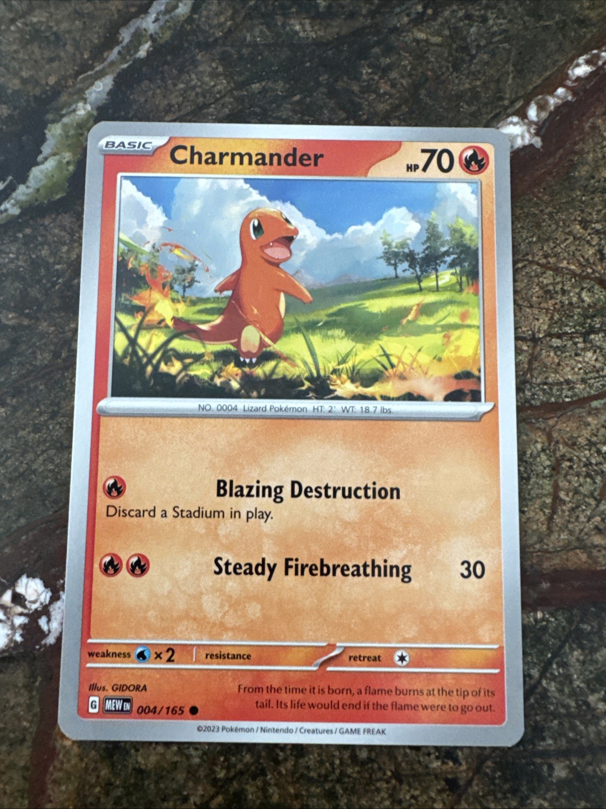 Charmander 004/165 Sv: Scarlet & Violet 151 Regular