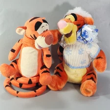 Tigger Tiger Toy Just Play Bouncing Tail Singing Winter Snowflake Sweater Plush