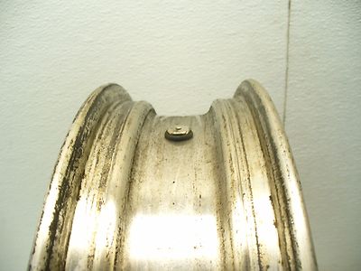 KAWASAKI 88 89 90 ZX1000B ZX-10 ZX10 FRONT WHEEL RIM MAG OEM F