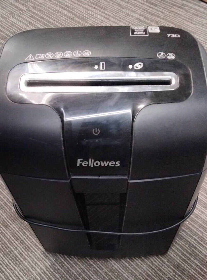 Fellowes Powershred 73Ci 12-Sheet Cross-Cut Paper Credit Card Shredder Jam Proof