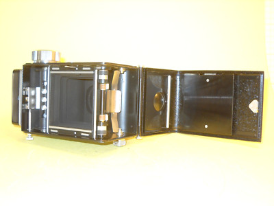 Meopta Flexaret VI Automat - vintage 6x6 TLR - slightly dented but