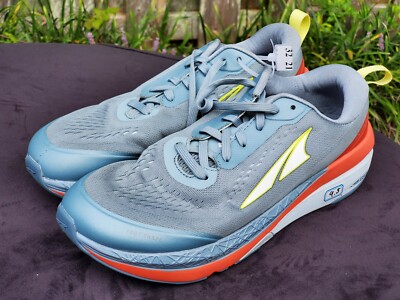 Altra Footwear Women's Paradigm Running Shoes Gray/Coral sz