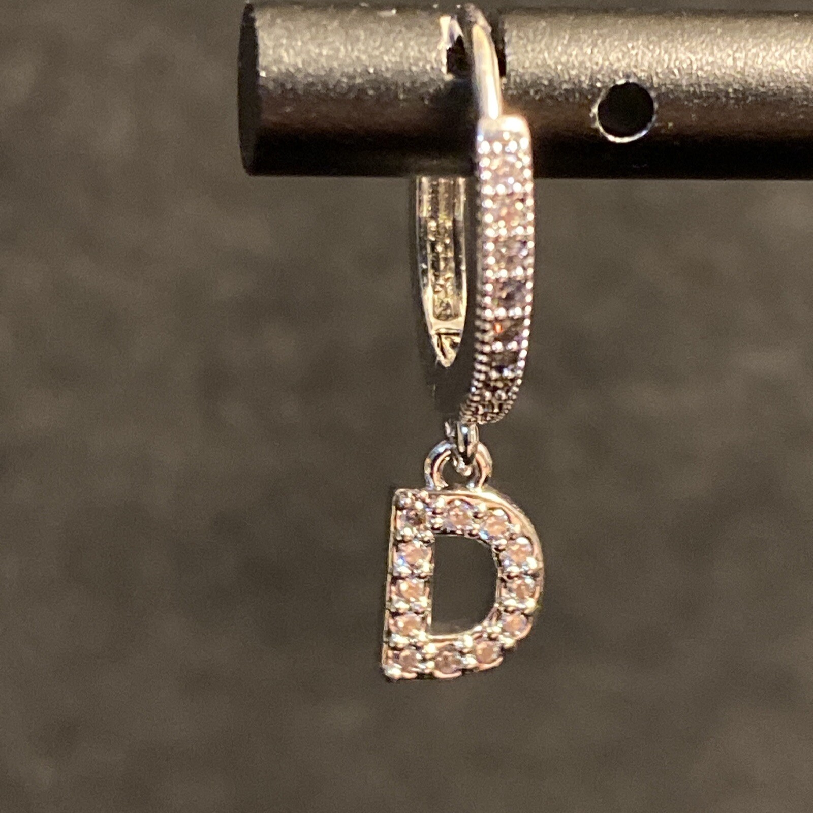 Vtg Costume Jewelry Silver Tone Hoops Letter ‘D’ Charm Dangle Pierced