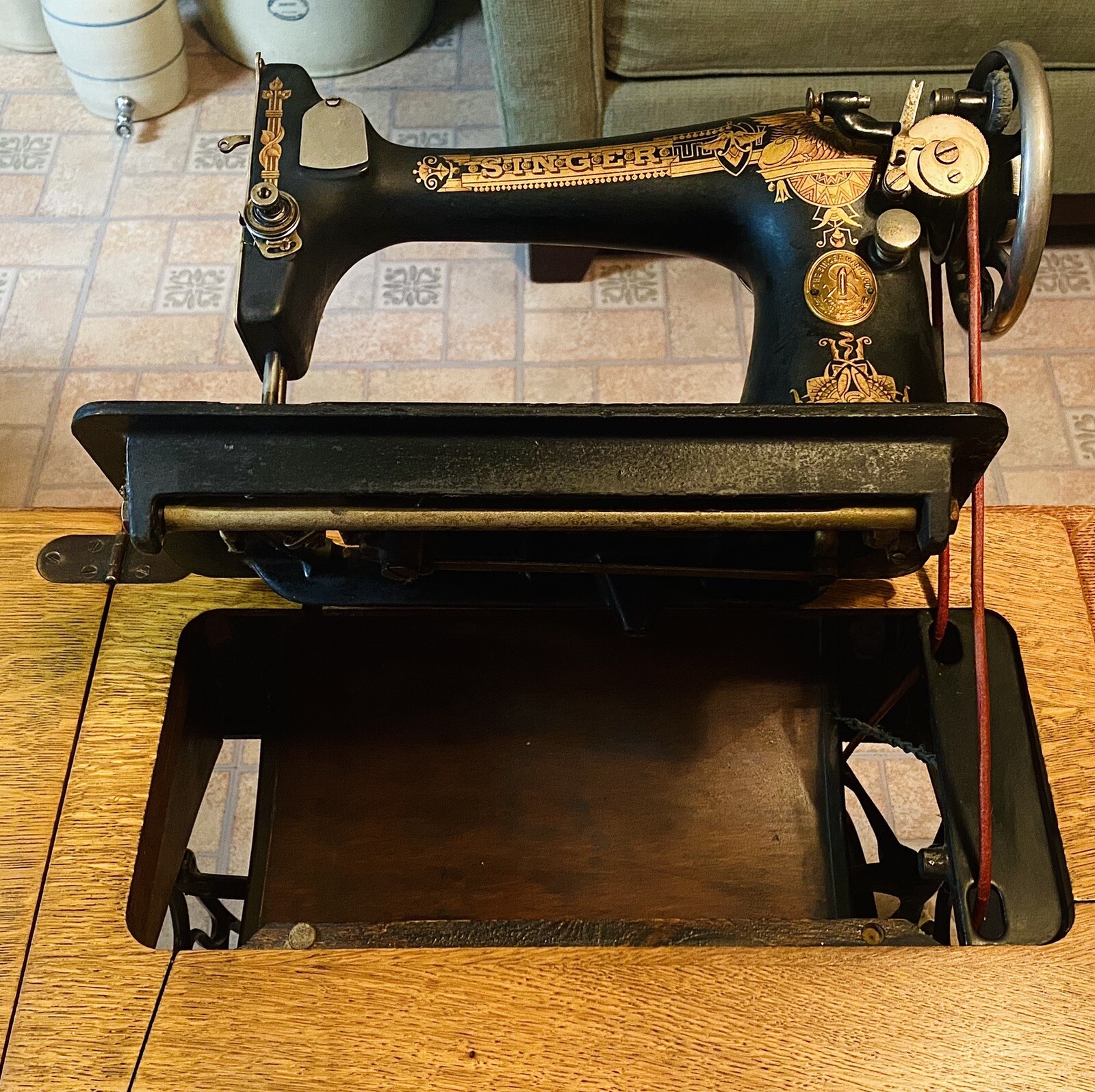 Antique Singer Treadle Sewing Machine In 1928 Sphinx eBay