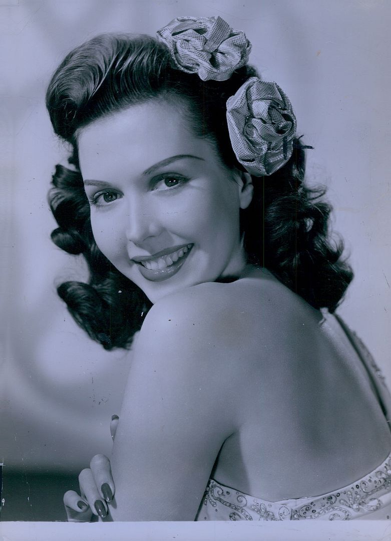 1949 Ann Miller Beautiful Actress Press Photo EBay 1949-ann-miller-beautiful-actress-press-photo-ebay