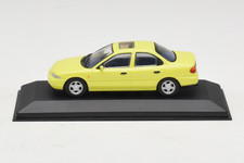 MIN0821001 Ford Mondeo Limousine Citrus Yellow Minichamps 1/43