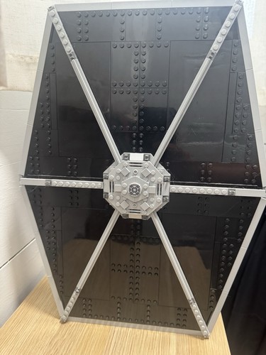 LEGO Star Wars UCS Tie Fighter 75095 And Tie Fighter Pilot Helmet 75274 - Picture 3 of 9