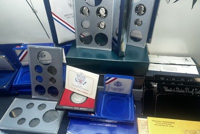 Large Lot Of USA Mint Empty Coin Boxes, Prestige Boxes And Proof Sets Some Coins