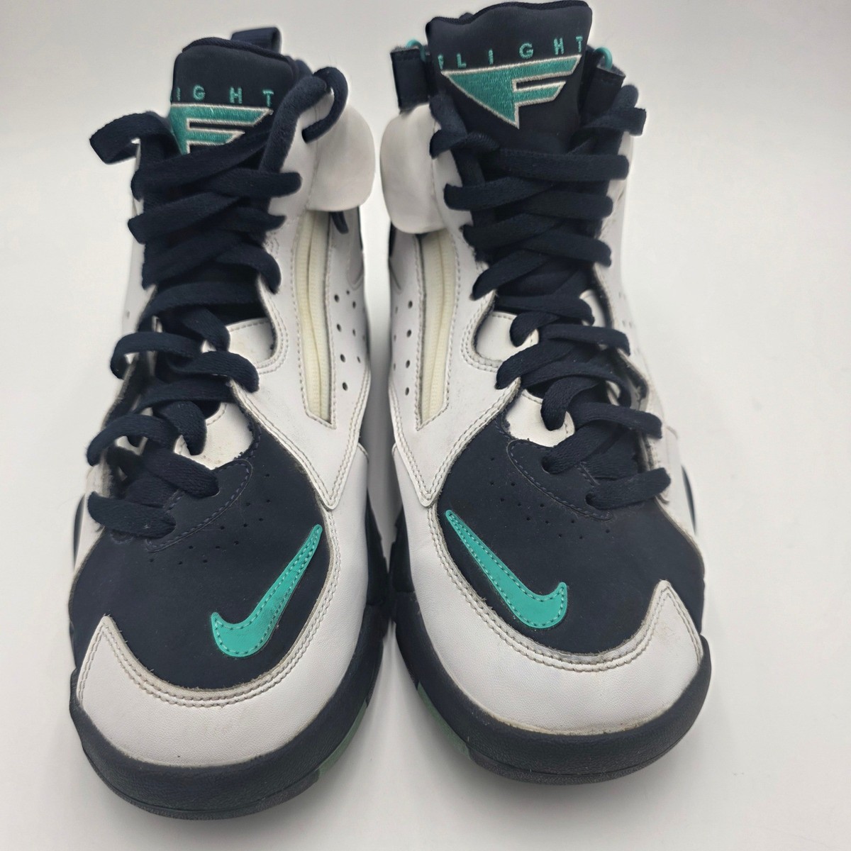 Nike Air Maestro II LTD Men's 10 White Navy Teal Basketball Shoes