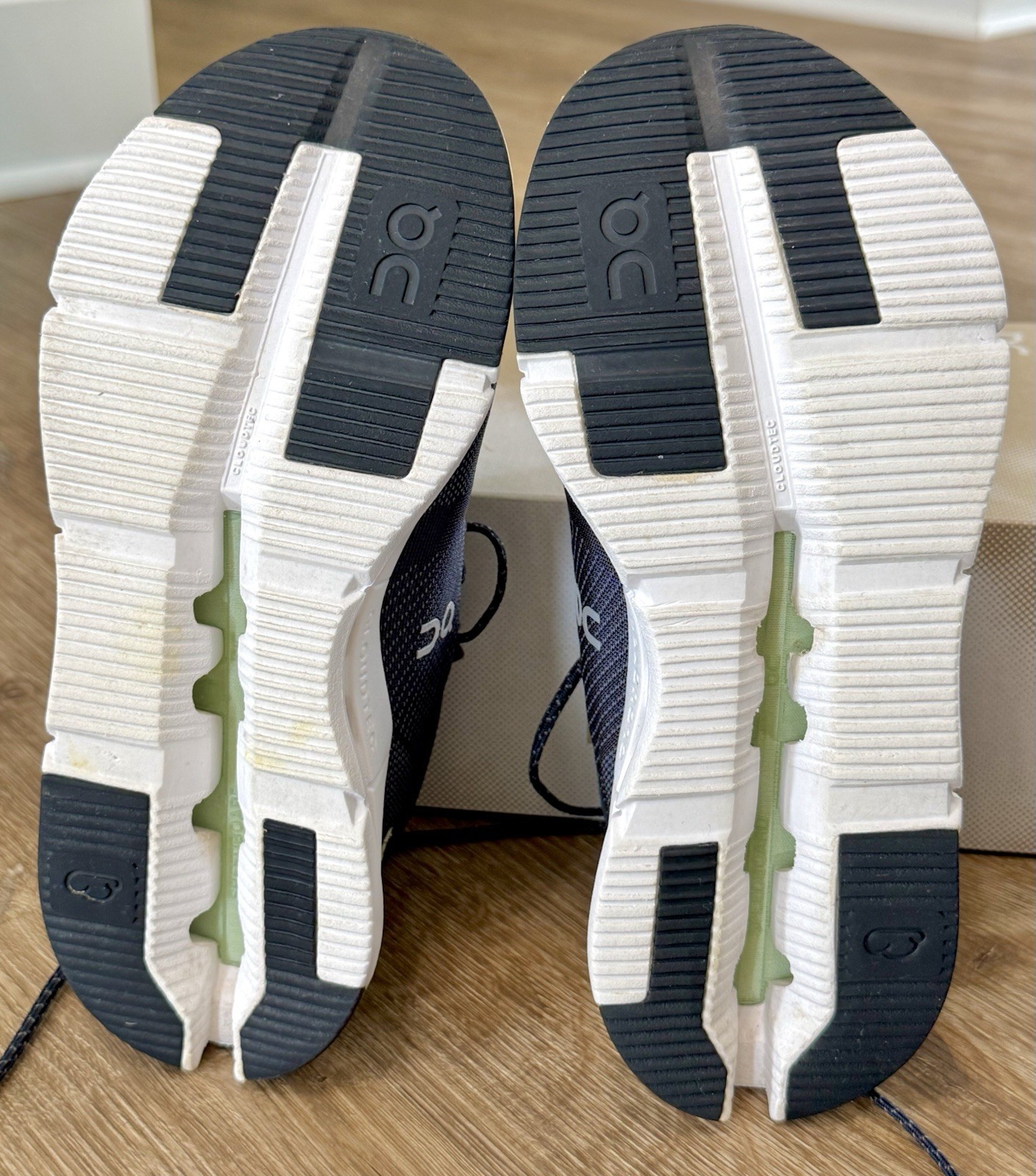 ON Cloudnova Eclipse Meadow Green Running Shoes 2… - image 8