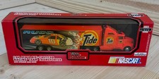 1995 Racing Champions NASCAR Tide 10 Rudd Diecast Team Transporter 1:64 NIB