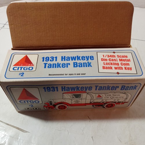 Ertl "1931 Hawkeye" Citgo "The Sign of Quality" Tanker Truck,Locking Bank w/ Key - Picture 2 of 7