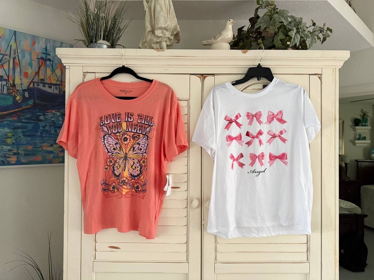 2-Pack Women’s Graphic T-Shirts XL – Butterfly & Angel Bow Designs NWT