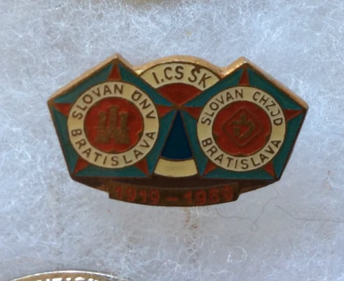Slovakian Club Slovan Bratislava 40 Years Badge