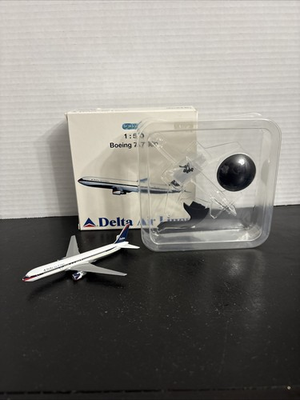#ad Schabak Delta Airlines Boeing 767 300 Diecast Model Plane 1 500 Scale $19.99