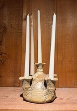 Candelabro de gres rústico de cerámica de estudio hecho a mano de 4 luces firmado