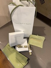 Van Cleef & Arpels Bracelet Box Packaging Set...
