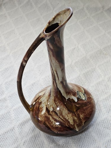 Dryden Pottery, Ozarks Frontier Vintage Original, 12" Tall Vase Brown & Cream - Picture 6 of 15