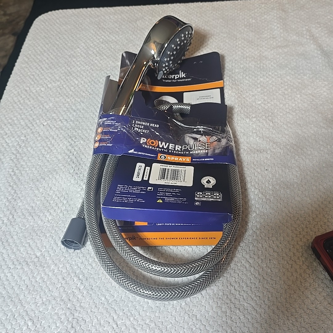 Shower Head XAU-643E PowerPulse Hand Held 1.8-GPM/6-Spray Brand Waterpik (Z) 