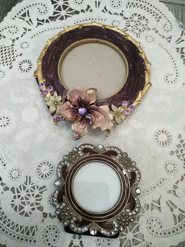 NEW Ashleigh Manor Enamel Jeweled Floral Photo Frame Picture Stands (2PK)