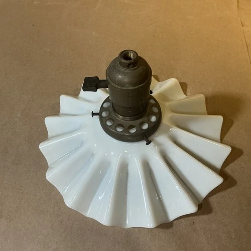 Vintage Milk Glass Petticoat Ruffled Shade / Fixture As Is INV-JDJ52