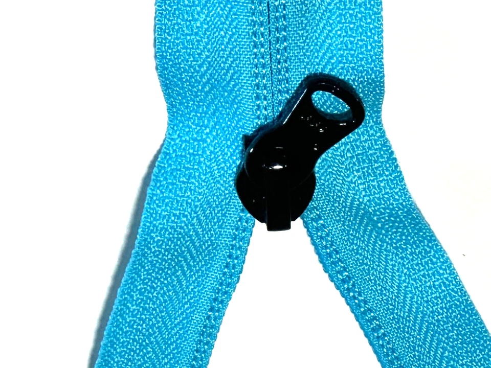New YKK Color Blue #547 Nylon Coil Jacket Zipper - 100 Pack - Length 9.5" - Image 4 of 4
