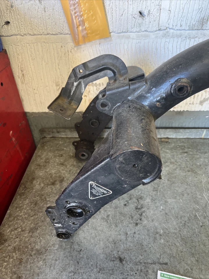 Triumph Thunderbird 900 1996 marco y deslizamiento verde gato N no estructural  Foto 2 de 4