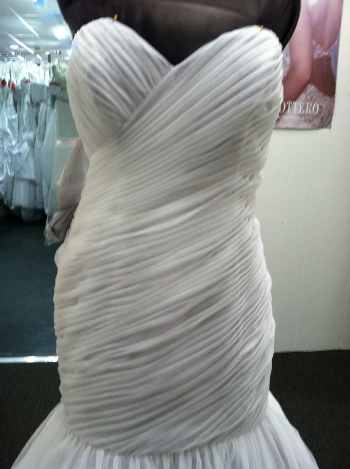 Vestido de novia Foto 3 de 4