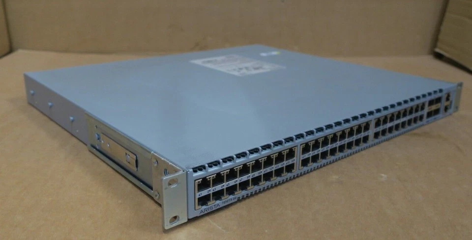 Arista DCS-7050TX-64-R 48x RJ45 1/10GBASE-T 4x 40GbE QSFP+ Switch 2x AC PSU - Image 2 of 4