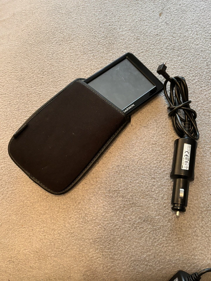 Garmin Nüvi 2545 Navigationsgerät DEFEKT - Bild 2 von 4