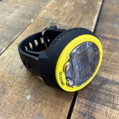 Oceanic - Veo 4.0 Wrist - Yellow - Scuba Diving Nitrox Computer (OPEN BOX!)