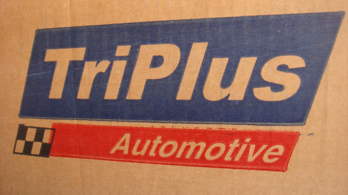 TriPlus EF-3048 Complete Rear Tail Panel Cover Assembly Fits 73-91