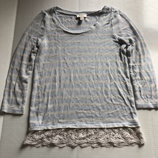 Loft Blue Stripe Lace Hem Knit Top Women  s Sz S A2534