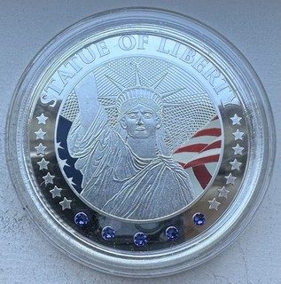 2020 Cameroon 1 Oz Silver Statue of Liberty with Swarovski Crystals INV#8936