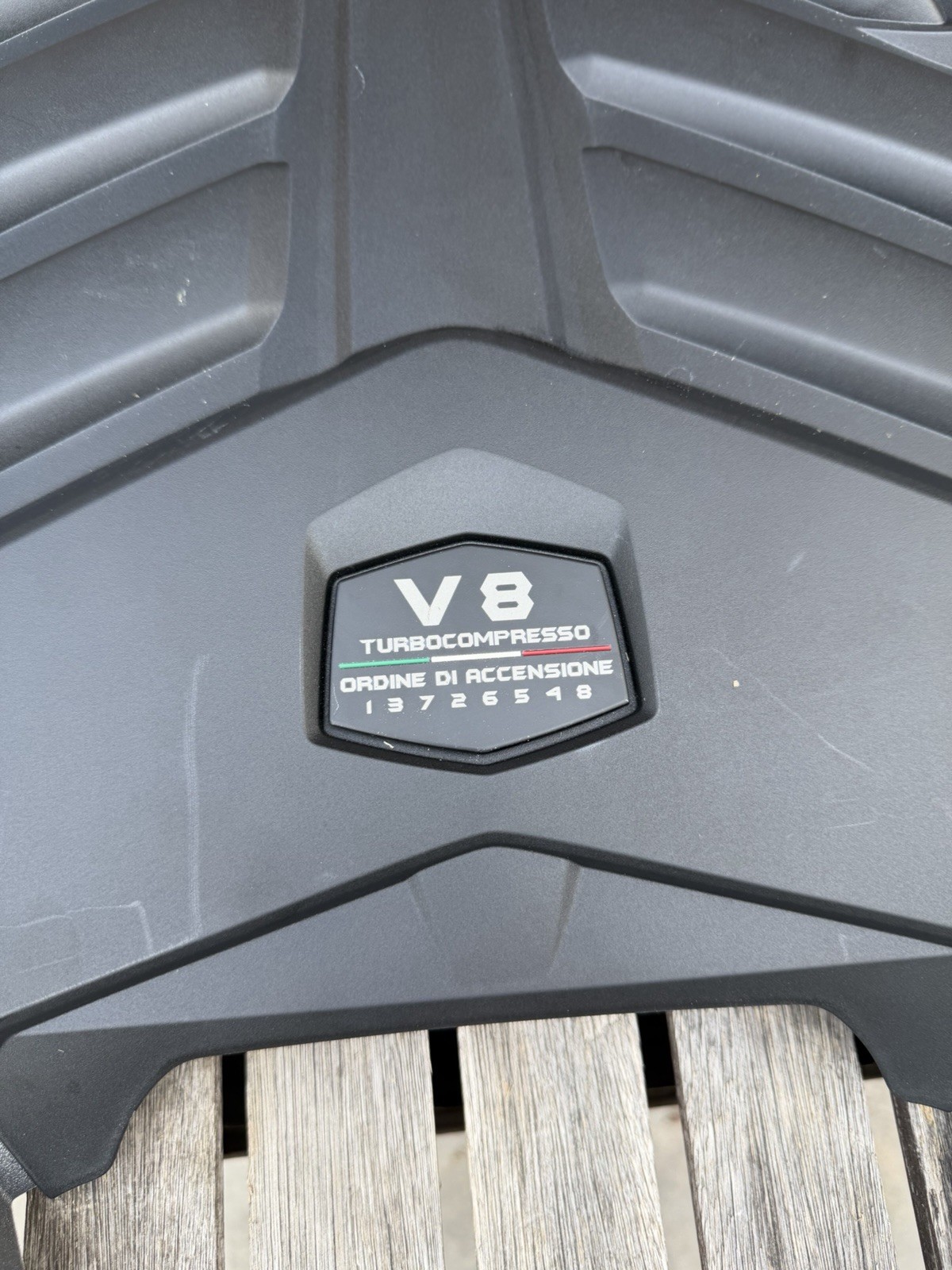 lamborghini engine cover
