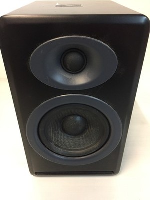 (Single) Audioengine P4 Passive Bookshelf Speaker Black 2-Way 4-Ohm