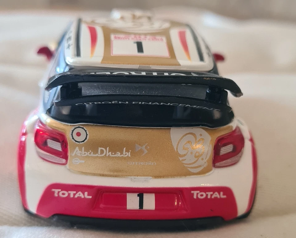 Citroen DS 3 WRC Burago 1/32 - Immagine 3 di 4