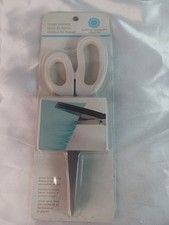 Martha Stewart Fringe Scissors. Great For Making Confetti/ Shredding Paper NEW