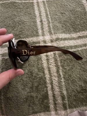 Dior Vintage Women's Oversized Sunglasses Brown Frame Gradient